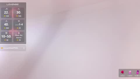 Snapshot of kenziesharik chatting on 01/01/25, 12:32 Kenzie online show from 01/01/25, 12:32