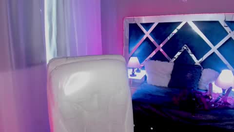 Snapshot of kenziesharik chatting on 02/27/25, 09:04 Kenzie online show from 02/27/25, 09:04