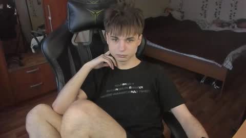 Looking for a moderator I PVT IS OPEN online show from 03/18/26, 03:37