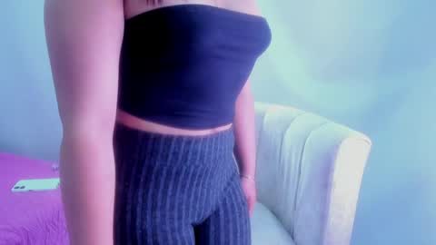 Snapshot of kerly_greys chatting on 05/27/26, 09:12 Kerly greys online show from 05/27/26, 09:12
