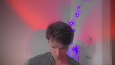 Kero online show from 10/09/25, 11:41