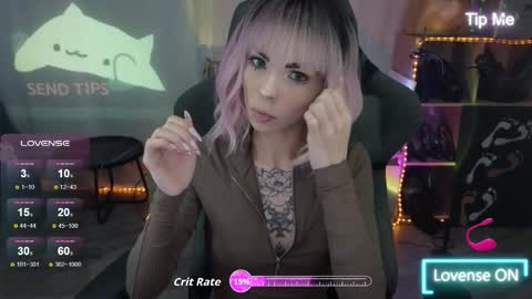 Snapshot of kerry_kirk chatting on 11/23/25, 08:52 Kerry online show from 11/23/25, 08:52