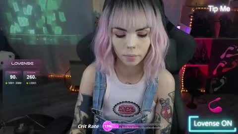 Snapshot of kerry_kirk chatting on 11/26/25, 08:21 Kerry online show from 11/26/25, 08:21