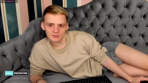 Snapshot of kerry_niki chatting on 01/24/25, 08:22 kerry_niki online show from 01/24/25, 08:22