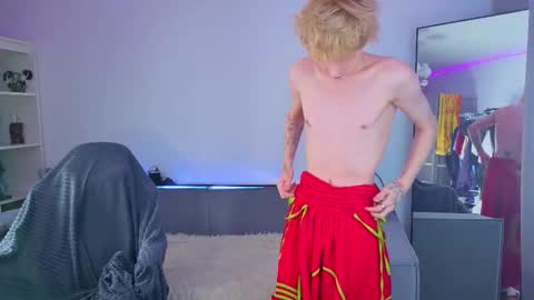 Kessy online show from 09/24/25, 08:23