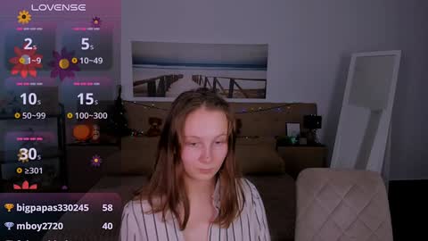 Snapshot of ketrin_n_ chatting on 12/22/24, 12:38 Ketrin online show from 12/22/24, 12:38