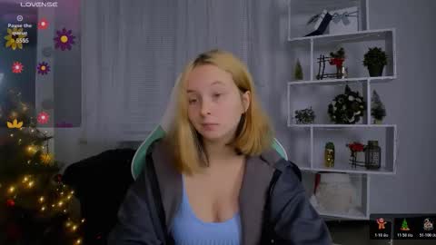 Ketrin online show from 12/21/25, 06:09