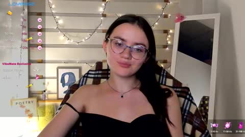 Snapshot of ketrin_pirsss chatting on 09/15/25, 01:05 Ketrin online show from 09/15/25, 01:05