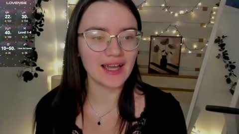 Snapshot of ketrin_pirsss chatting on 02/01/26, 07:18 Ketrin online show from 02/01/26, 07:18