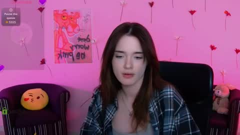 Snapshot of ketty_kitt chatting on 04/21/26, 01:42 ketty_kitt online show from 04/21/26, 01:42