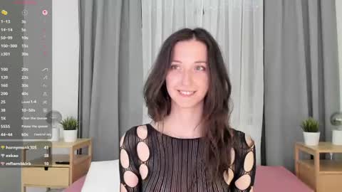 Snapshot of kettybelly chatting on 06/20/26, 09:45 kettyIm a simple girl who likes gifts Lovense is activeThere are legends that in this room all your wish can come true online show from 06/20/26, 09:45