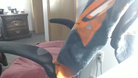 kev92569 online show from 11/18/25, 01:33