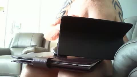 Daddyo online show from 05/01/26, 07:13