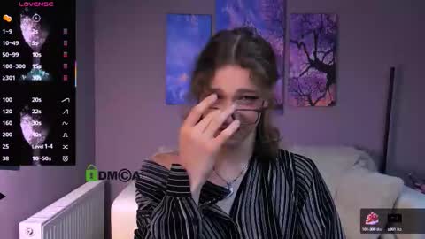 kevi here online show from 10/07/25, 09:28
