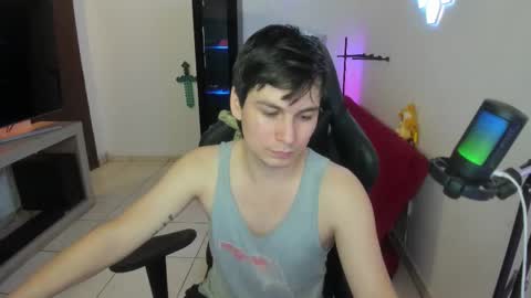 Snapshot of kevin873s chatting on 11/22/25, 11:37 Kevin online show from 11/22/25, 11:37