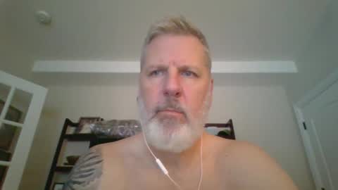 kevin_hardd online show from 12/18/25, 02:56