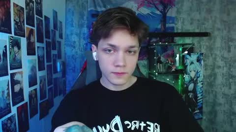 Kevin online show from 04/30/26, 05:14