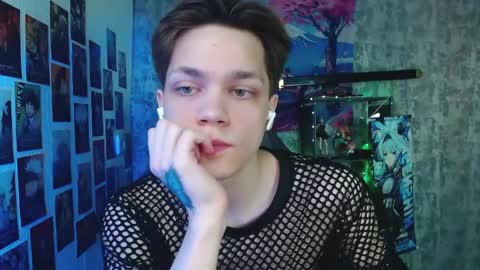 Kevin online show from 05/01/26, 05:34