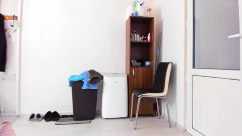 Snapshot of kevin_muscle1 chatting on 03/18/26, 10:07 Kevin online show from 03/18/26, 10:07