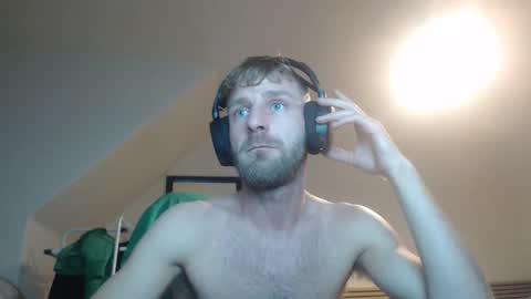 Snapshot of kevinckristensen chatting on 03/08/26, 01:58 kevinckristensen online show from 03/08/26, 01:58