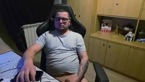 Snapshot of kevinnlovely95 chatting on 01/31/26, 07:11 Kevinn online show from 01/31/26, 07:11