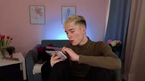 Snapshot of kevinparke chatting on 03/06/26, 09:28 Kevin online show from 03/06/26, 09:28