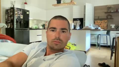 Snapshot of kevinpillobello chatting on 07/13/26, 05:16 kevinpillobello online show from 07/13/26, 05:16