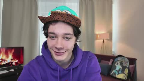 Snapshot of kevinstrike chatting on 03/24/26, 12:32 kevinstrike online show from 03/24/26, 12:32