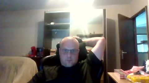 Snapshot of kevintje031987 chatting on 08/03/26, 12:43 kevintje031987 online show from 08/03/26, 12:43