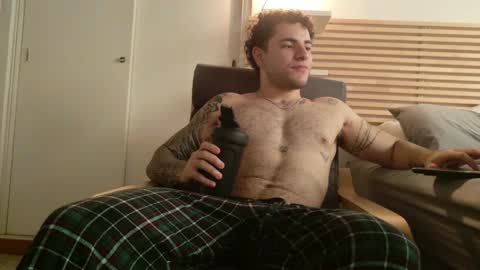 Snapshot of kevinwolf777 chatting on 04/24/26, 10:23 Kevin online show from 04/24/26, 10:23