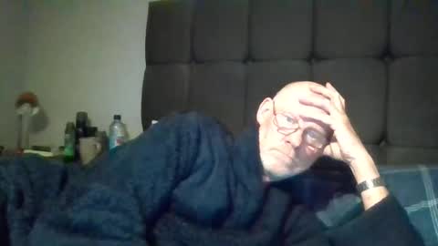 kevlooking4sez online show from 06/11/26, 01:27