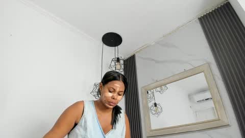 Snapshot of keyla_mejia chatting on 05/28/26, 12:02 Keyla online show from 05/28/26, 12:02
