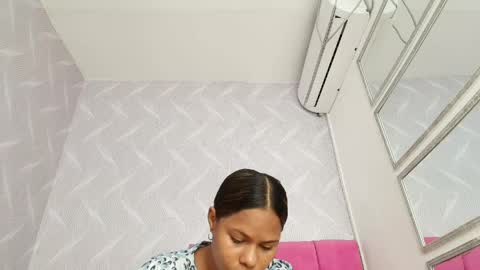 Snapshot of keyla_mejia chatting on 06/04/26, 12:22 Keyla online show from 06/04/26, 12:22