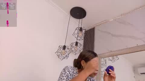 Snapshot of keyla_mejia chatting on 06/11/26, 12:03 Keyla online show from 06/11/26, 12:03