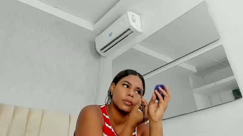 Snapshot of keyla_mejia chatting on 07/12/26, 12:18 Keyla online show from 07/12/26, 12:18