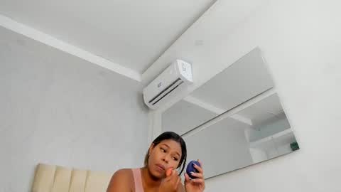 Snapshot of keyla_mejia chatting on 07/18/26, 12:09 Keyla online show from 07/18/26, 12:09