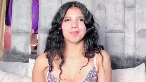 Keyla noa online show from 09/19/25, 08:20