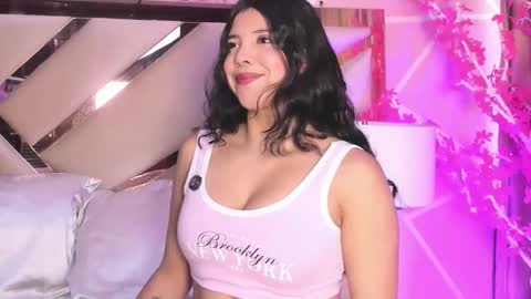Keyla noa online show from 05/13/26, 12:13