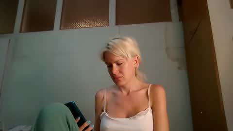 Snapshot of keylala chatting on 04/02/26, 07:11 Keyla online show from 04/02/26, 07:11