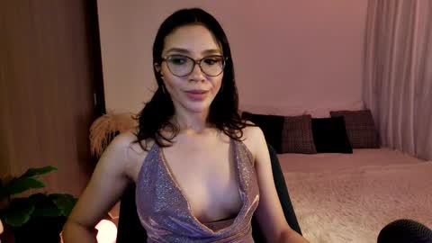 Keyla online show from 12/21/24, 01:26