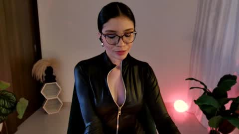 Keyla online show from 01/21/25, 09:46