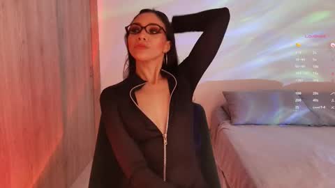 Keyla online show from 04/30/26, 10:25
