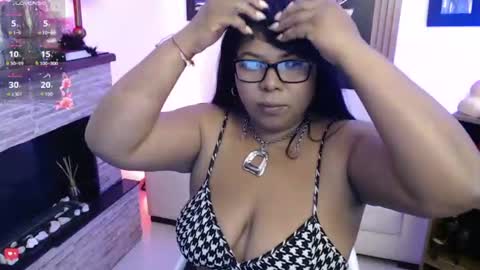 Keyla  online show from 06/24/26, 10:36