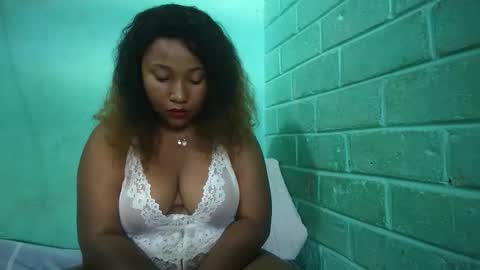 Snapshot of kezia0910 chatting on 02/06/26, 05:23 kezia0910 online show from 02/06/26, 05:23