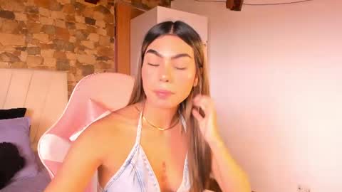 Khami online show from 06/12/26, 08:41