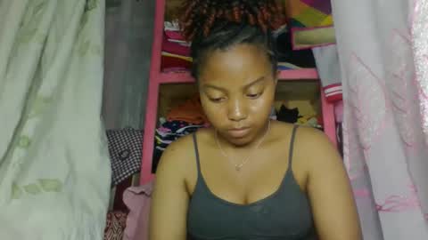 khaissa online show from 04/30/26, 10:10