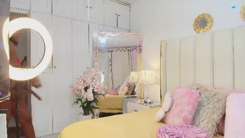 Snapshot of khalimaxwell chatting on 07/15/26, 03:12 khalimaxwell online show from 07/15/26, 03:12