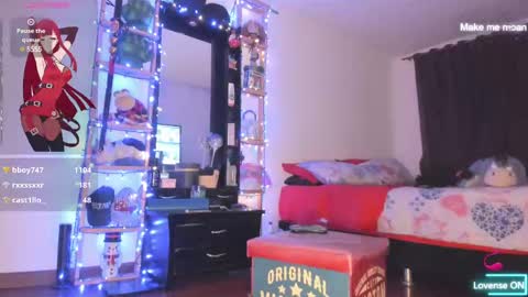 Snapshot of kharlymilf chatting on 02/24/25, 01:35 Alice online show from 02/24/25, 01:35