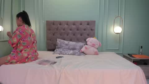 Kathe Hot online show from 02/17/25, 06:15