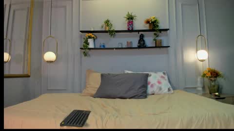 Kathe Hot online show from 09/15/25, 08:20